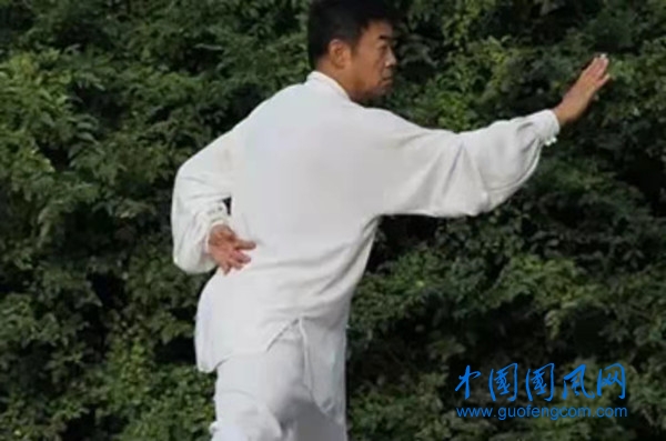 巴萨vs尤文：2017年的较量即将开始！