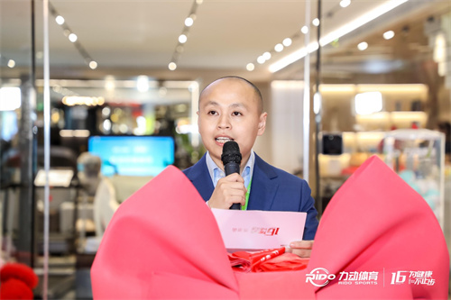 2018欧冠:巴萨30大胜里昂! 2018欧冠:巴萨30大胜里昂!