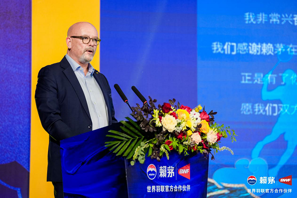 不接球的越位规则再次引发争议