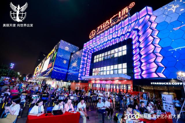 巴萨与耐克联手，共同推出新一代装备