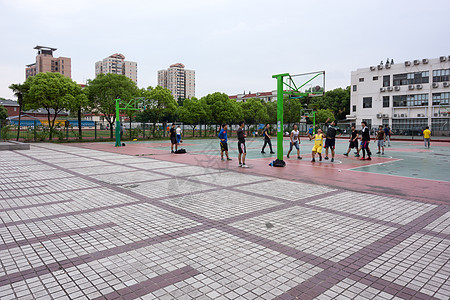 那不勒斯中场巴萨出局 新闻稿 那不勒斯中场巴萨出局 新闻稿