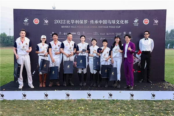 激情呈现,精彩直播!体育赛事全程镜头直击足球盛宴! 激情呈现,精彩直播!体育赛事全程镜头直击足球盛宴!