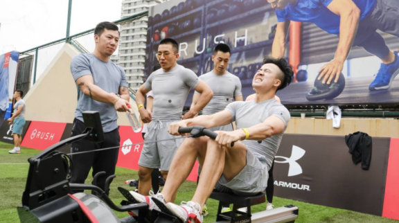 经典对决重现！巴萨vs皇马2018回放揭开历史画卷