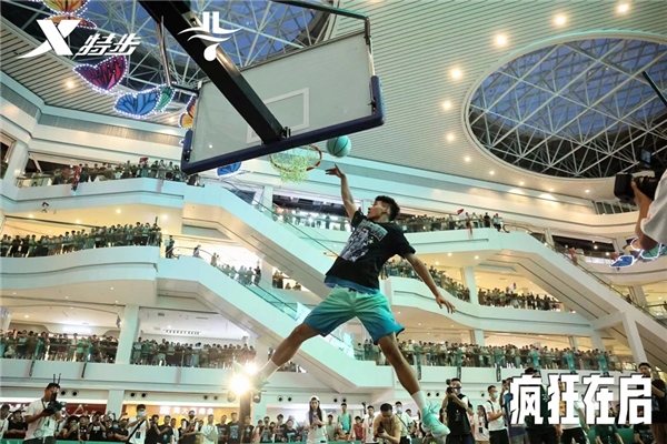 白礼顿对阵曼联：胜负历史交锋