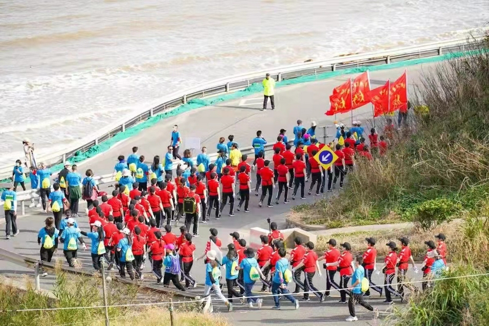 曼联翻盘纽卡斯尔,下半场实力脱颖而出 曼联翻盘纽卡斯尔,下半场实力脱颖而出