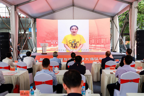 梅西足球直播:传奇巴萨球员将为球迷带来精彩表演 梅西足球直播:传奇巴萨球员将为球迷带来精彩表演