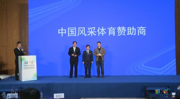 巴萨新大巴:豪华进阶,让球队出行更舒适 巴萨新大巴:豪华进阶,让球队出行更舒适