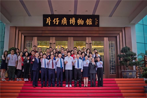 世美预篮球直播全新上线! 世美预篮球直播全新上线!