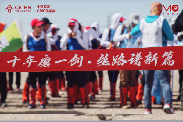 曼联防线核心Phil Jones驾驶豪车闪耀夺目! 曼联防线核心Phil Jones驾驶豪车闪耀夺目!