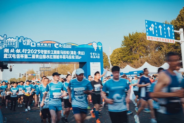 曼联对皇马：火爆对决现场直播！