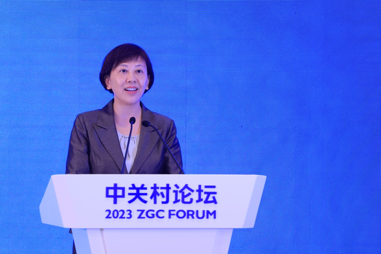 巴萨胜格兰纳达,延续连胜! 巴萨胜格兰纳达,延续连胜!