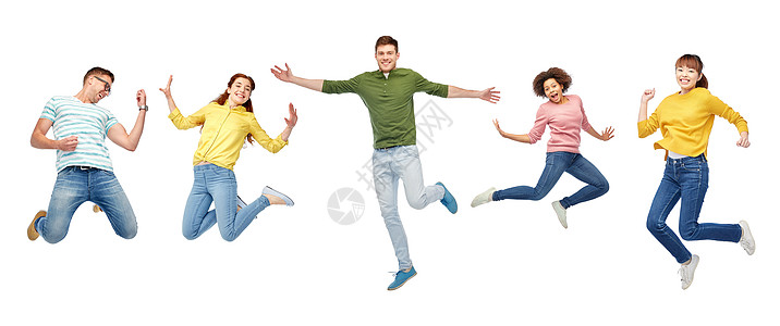 巴萨对阵比利亚雷:激烈对决引爆全场 巴萨对阵比利亚雷:激烈对决引爆全场